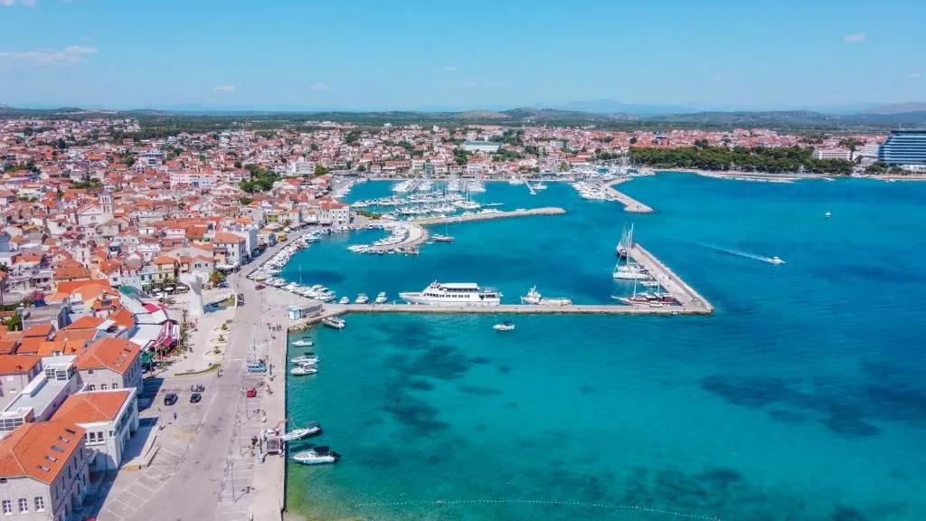 4-Bedroom Villa in Vodice for Up to 10 Guests
