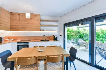 4-Bedroom Villa in Vodice for Up to 10 Guests