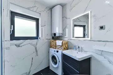 4-Bedroom Villa in Vodice for Up to 10 Guests