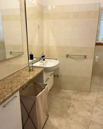 Spacious Villa in Zadar with Private Pool for 16