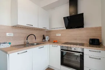 Pag Sea-View Apartment with Balcony for 5 Guests