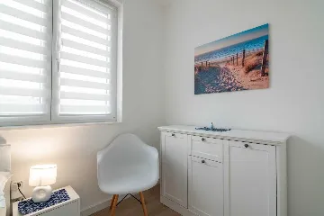 Pag Sea-View Apartment with Balcony for 5 Guests