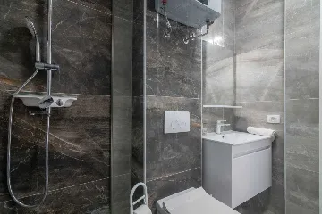 Pag Sea-View Apartment with Balcony for 5 Guests