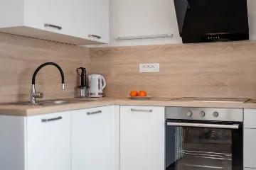 Pag Sea-View Apartment with Balcony for 5 Guests