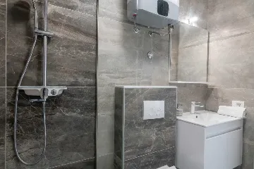 Pag Apartment with Sea View Balcony for 5