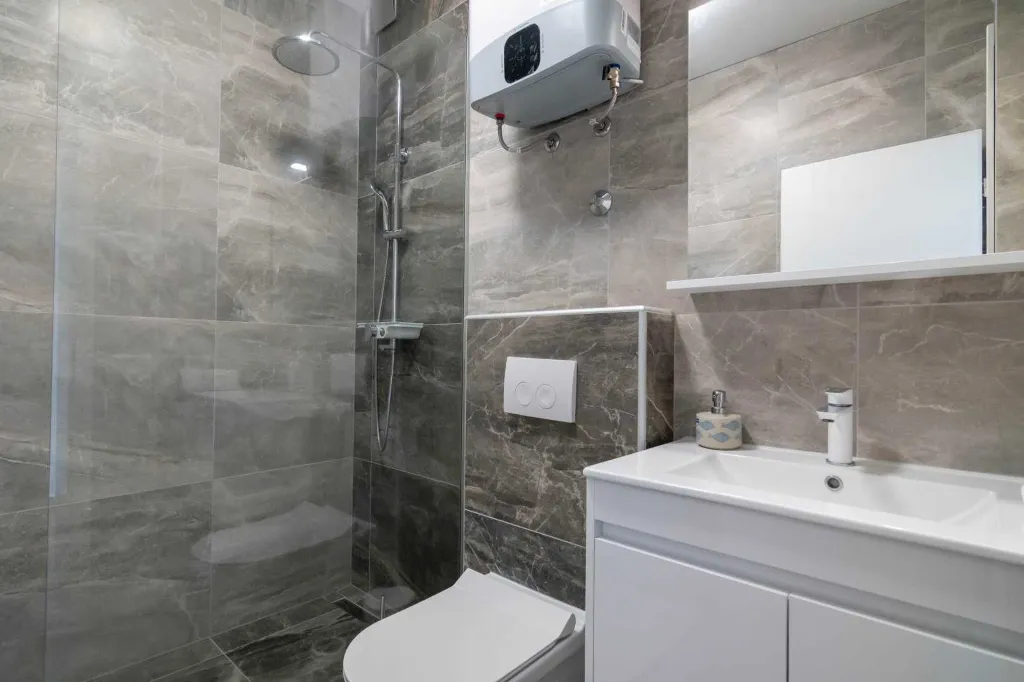 Pag Apartment with Sea View Balcony for 5