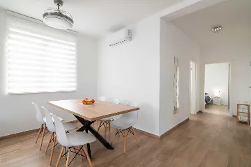 Pag Apartment with Sea View Balcony for 5