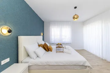 3-Bedroom Villa in Zaton with Heated Pool & Jacuzzi