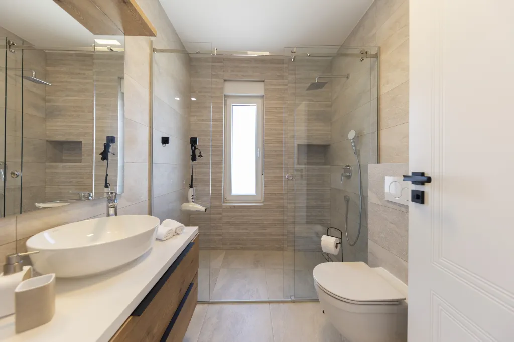 3-Bedroom Villa in Zaton with Heated Pool & Jacuzzi