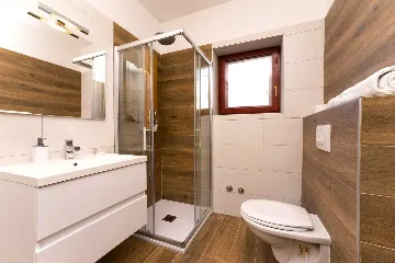 Family Villa with Heated Pool & Sauna in Sveti Filip i Jakov