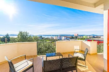 Family Villa with Heated Pool & Sauna in Sveti Filip i Jakov