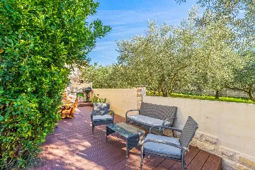 Family Villa with Heated Pool & Sauna in Sveti Filip i Jakov