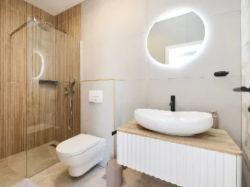 Villa in Privlaka for 8 with Heated Pool & Jacuzzi