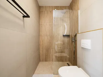 Villa in Privlaka for 8 with Heated Pool & Jacuzzi