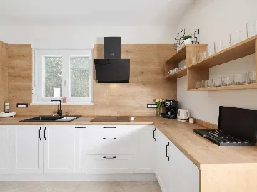 Villa in Privlaka for 8 with Heated Pool & Jacuzzi