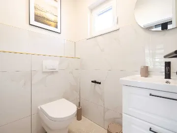 Villa in Privlaka for 8 with Heated Pool & Jacuzzi