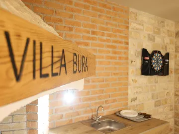 Villa in Privlaka for 8 with Heated Pool & Jacuzzi