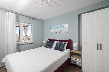 Privlaka Apartment with Private Jacuzzi & Sea View