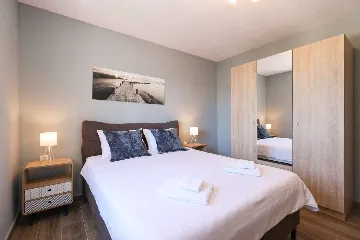 Privlaka 2-Bedroom Apartment for Up to 5