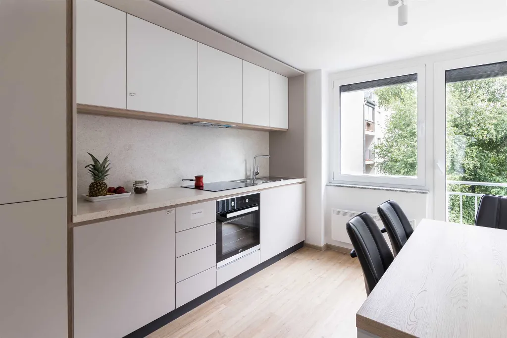 2-Bedroom Apartment in Ljubljana with Free Parking