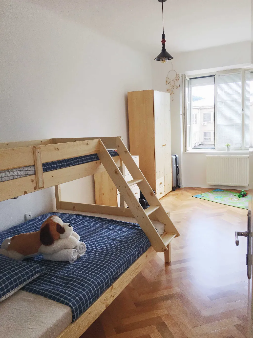 Ljubljana 2-Bedroom Apartment for up to 5