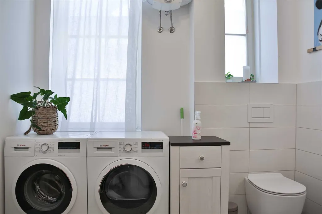 Ljubljana 2-Bedroom Apartment for up to 5