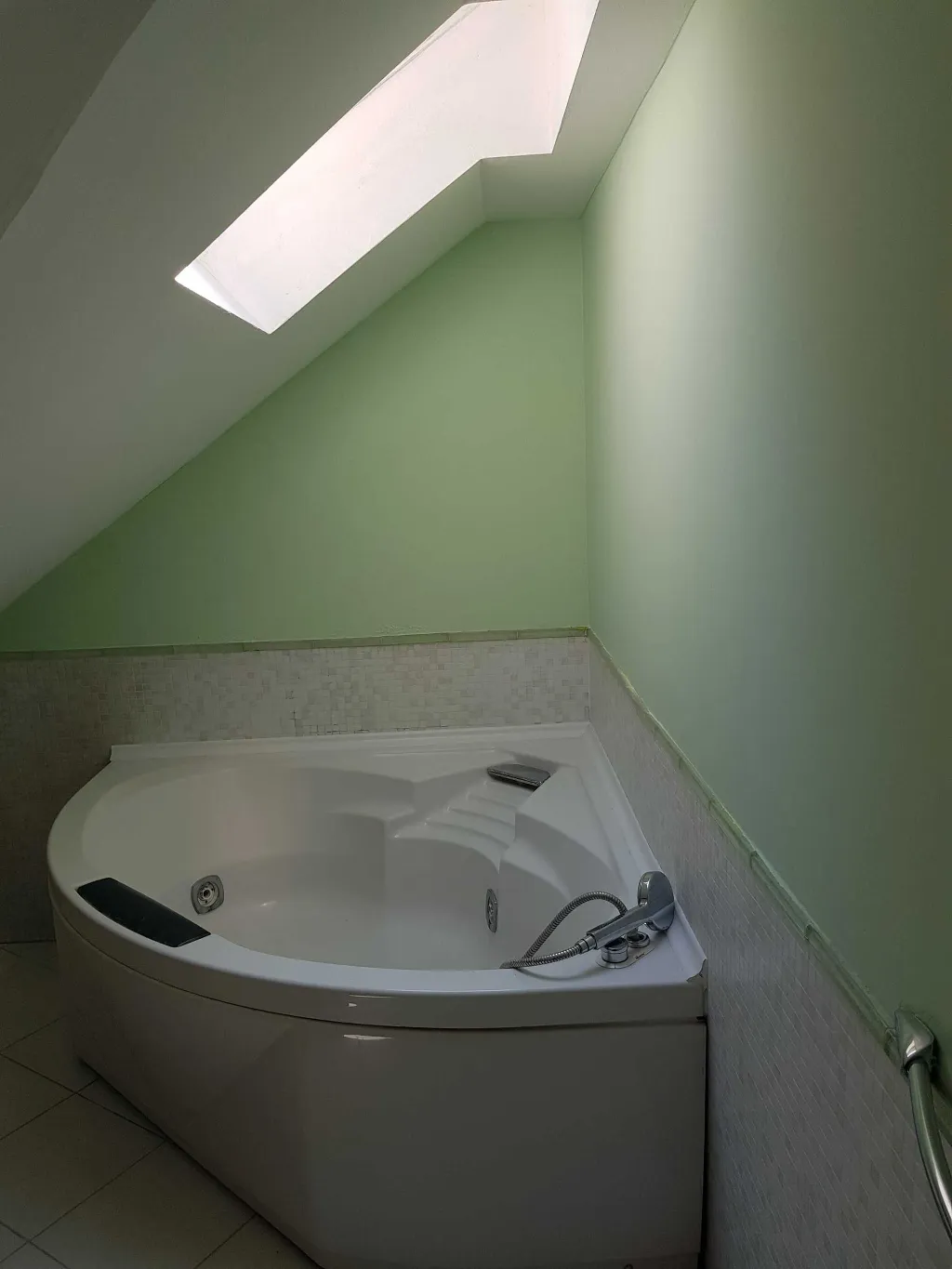 Two-Bedroom Apartment with River Views in Ljubljana