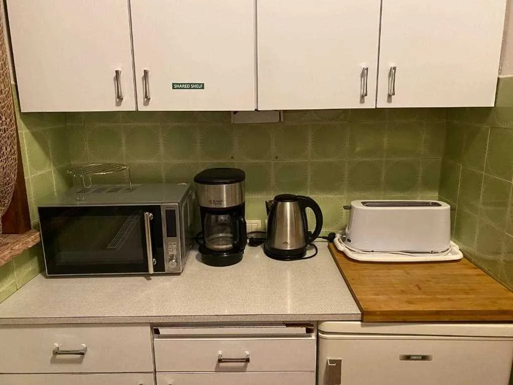 5-Bedroom House in Ljubljana for Up to 12 Guests