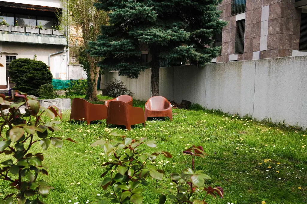 5-Bedroom House in Ljubljana for Up to 12 Guests