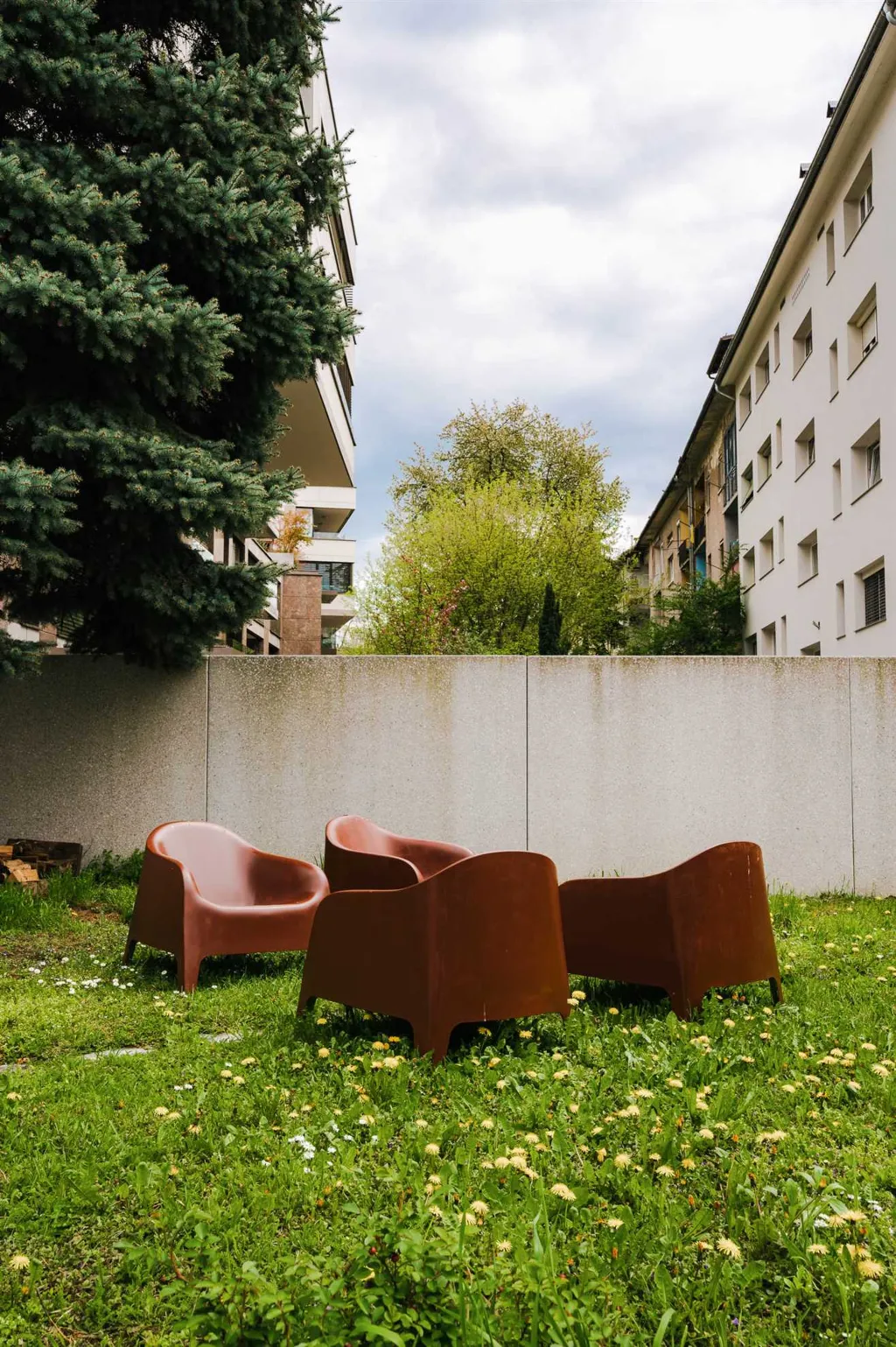 5-Bedroom House in Ljubljana for Up to 12 Guests