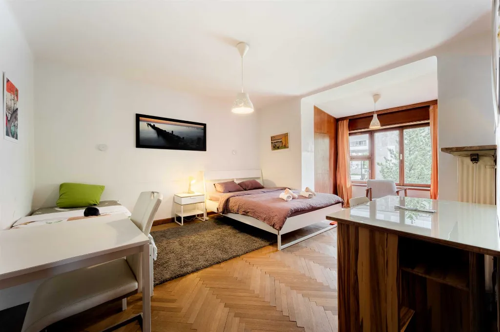 5-Bedroom House in Ljubljana for Up to 12 Guests