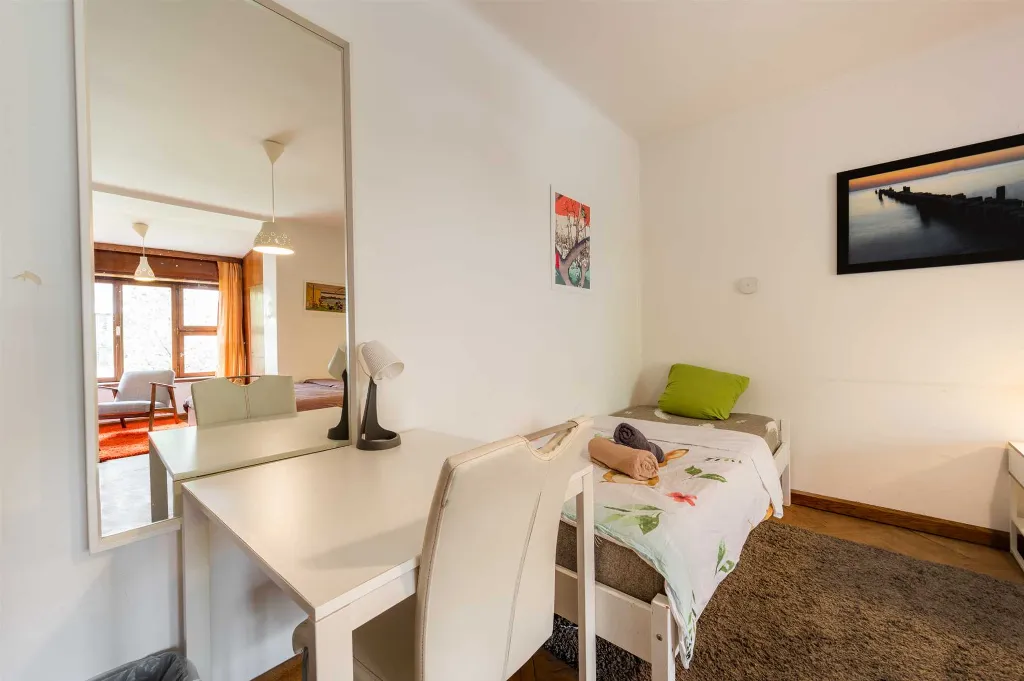 5-Bedroom House in Ljubljana for Up to 12 Guests