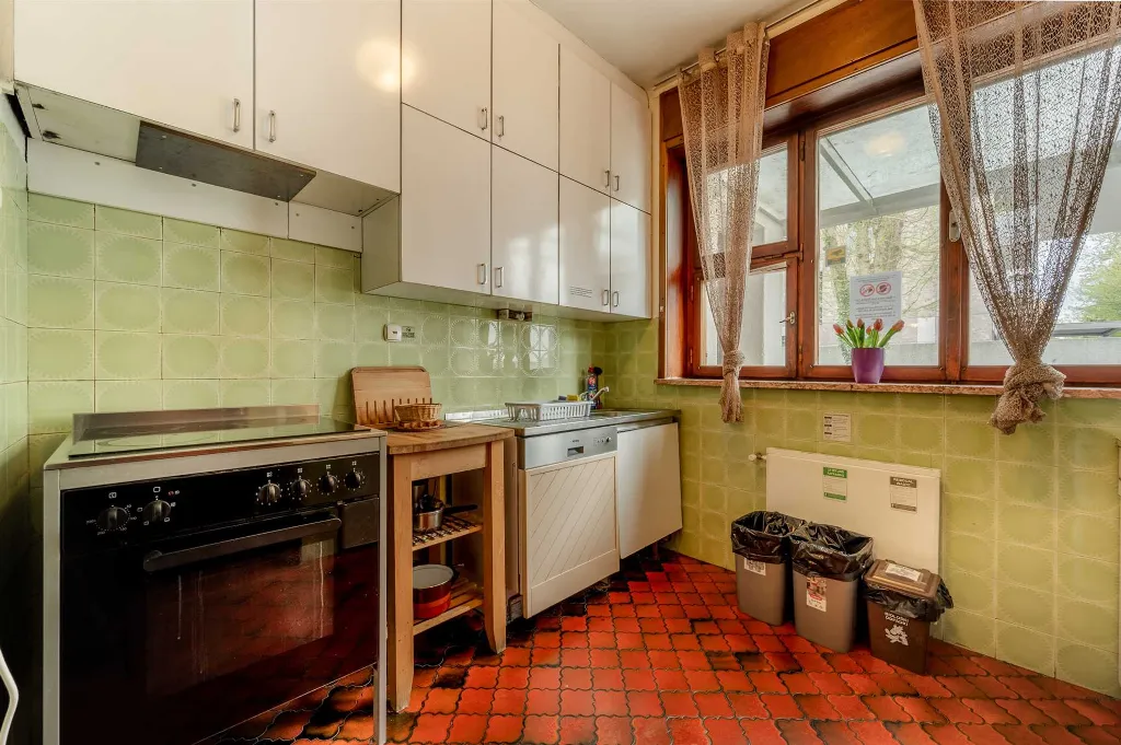 5-Bedroom House in Ljubljana for Up to 12 Guests