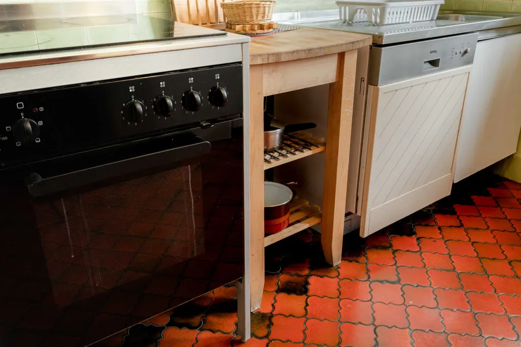 5-Bedroom House in Ljubljana for Up to 12 Guests