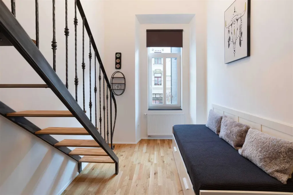 Duplex Studio Near Bus and Train in Ljubljana