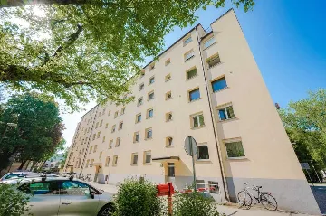 Two-Bedroom Apartment in Ljubljana for Up to 5