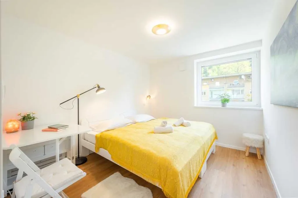 Two-Bedroom Apartment in Ljubljana for Up to 5