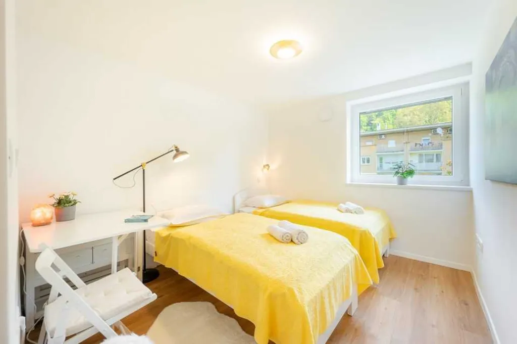 Two-Bedroom Apartment in Ljubljana for Up to 5