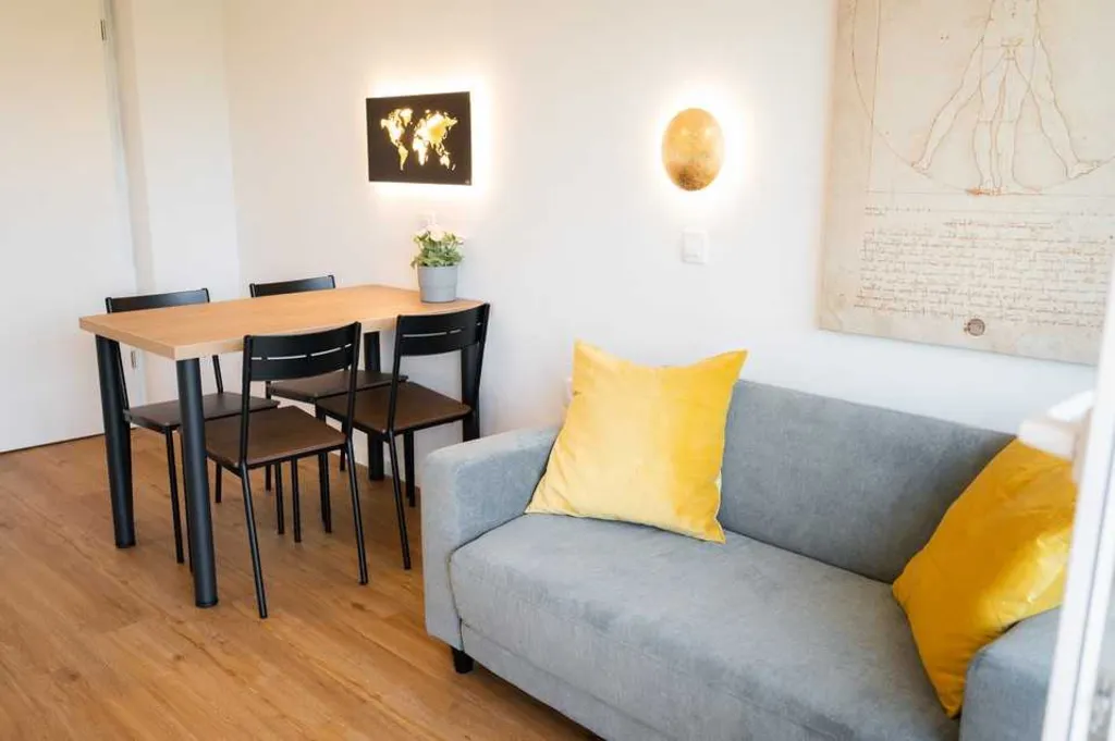 Two-Bedroom Apartment in Ljubljana for Up to 5