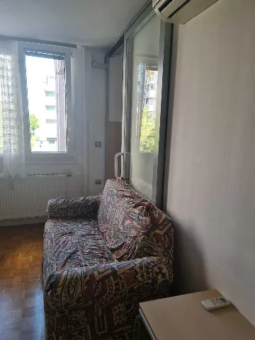 Ljubljana Privacy Studio for Up to 3 Guests