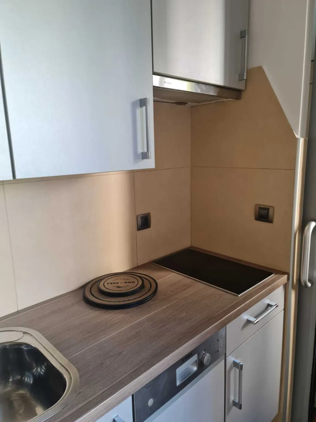 Ljubljana Privacy Studio for Up to 3 Guests