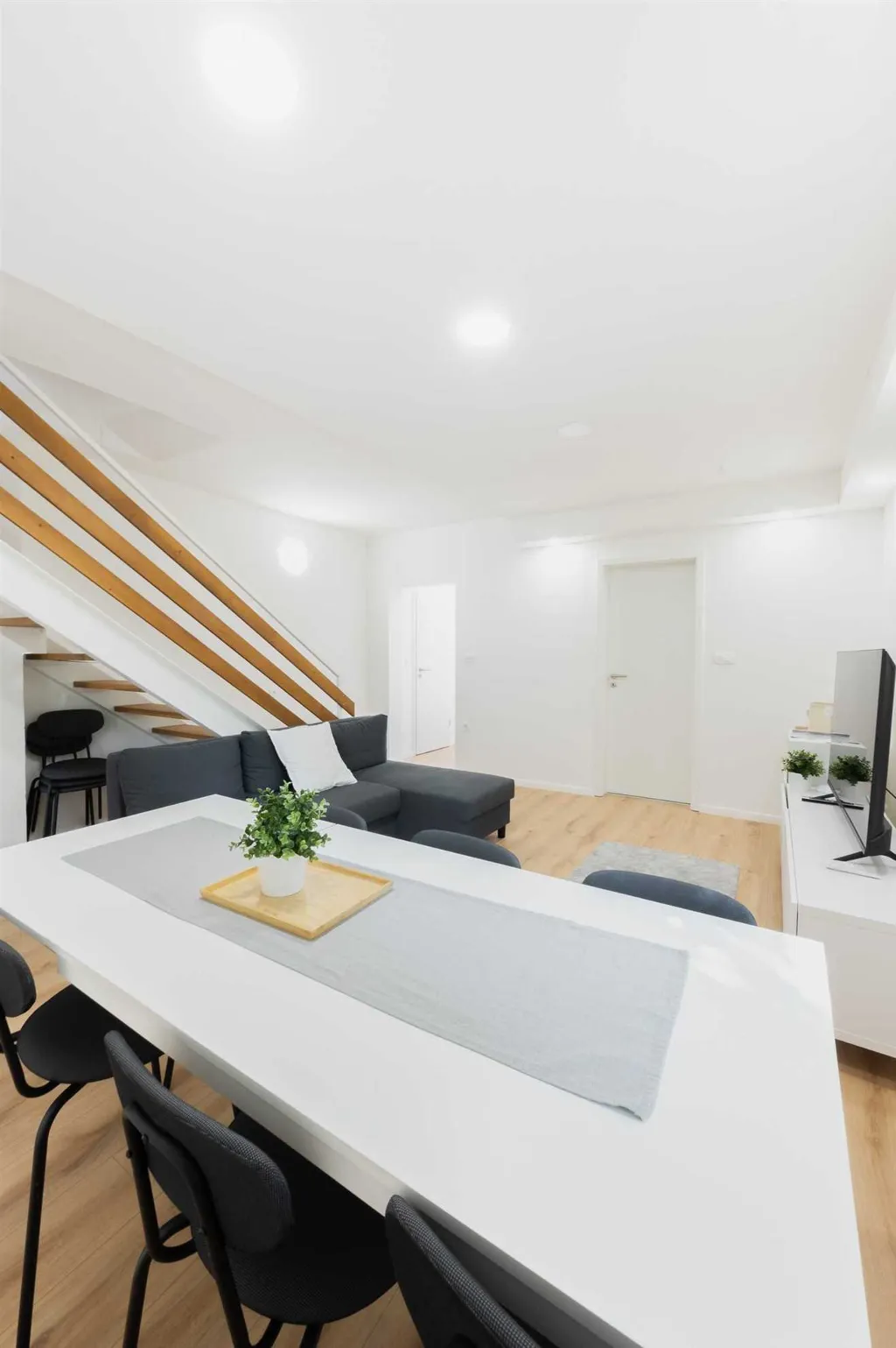 3-Bedroom Apartment with Private Entrance in Ljubljana