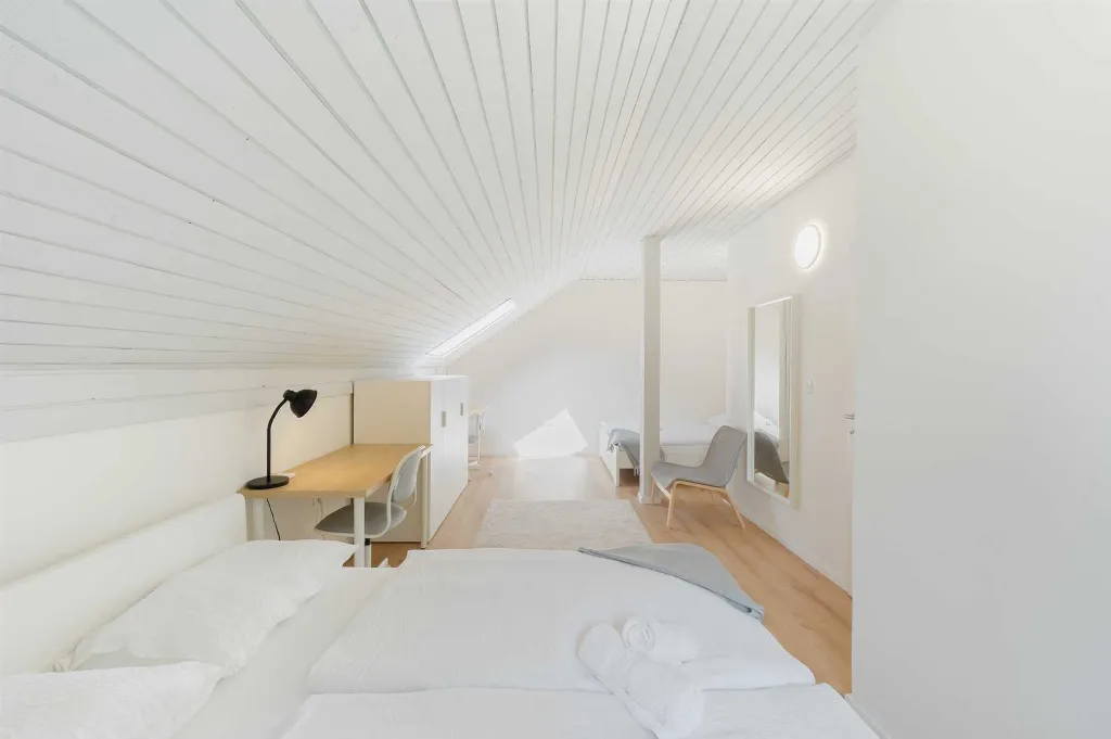 3-Bedroom Apartment with Private Entrance in Ljubljana