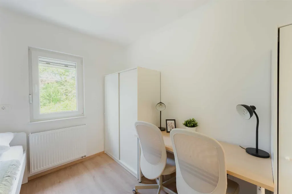 3-Bedroom Apartment in Ljubljana for Up to 5