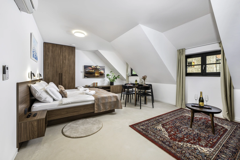 Apartment in Podsreda for 4 Guests