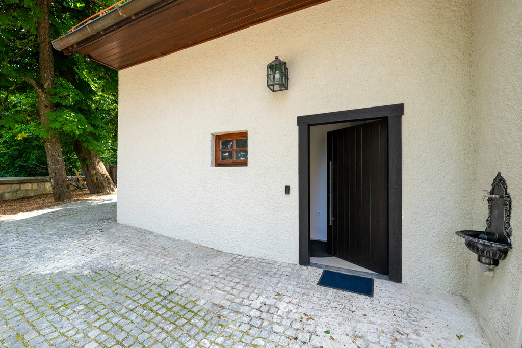 Apartment in Podsreda for Four Guests