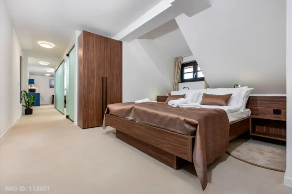 Apartment in Podsreda for 4 Guests