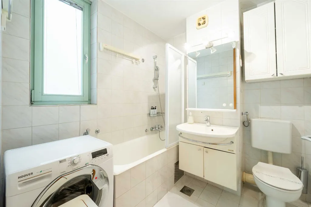 1-Bedroom Apartment in Ljubljana for 4 Guests