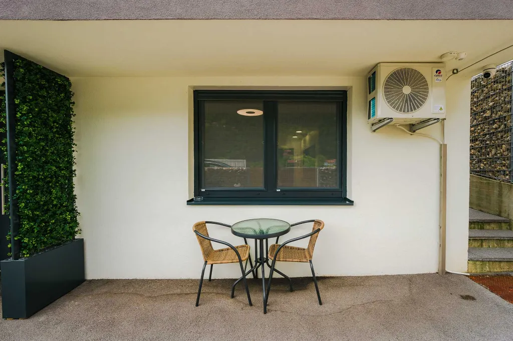 Air-Conditioned One-Bedroom Apartment in Radeče
