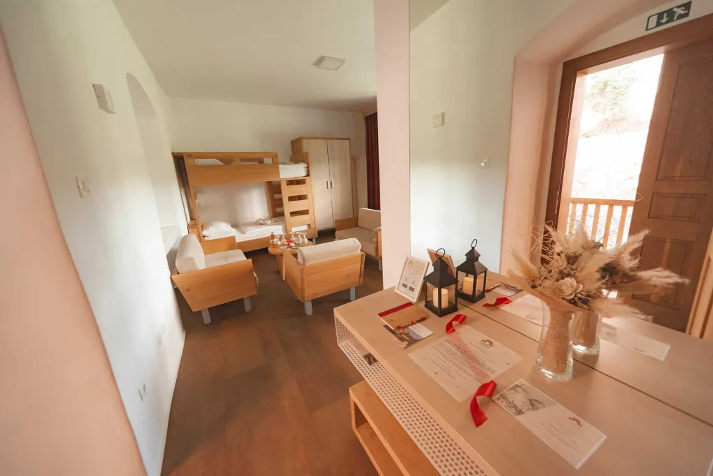 Apartment in Podsreda for up to 6 guests